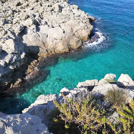 Vfh Flavia Eco - 50 Metri Dal Mare Bed & Breakfast