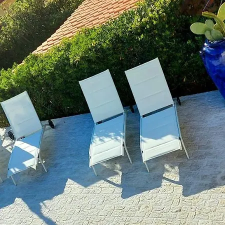 Vfh Flavia Eco - 50 Metri Dal Mare Bed & Breakfast Santa Flavia