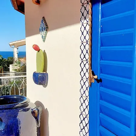 Bed & Breakfast Vfh Flavia Eco - 50 Metri Dal Mare