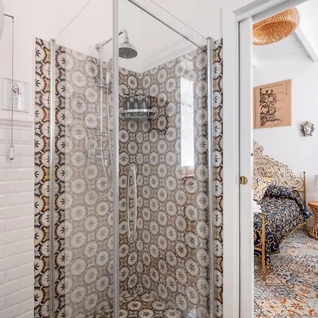 B&B Vfh Flavia Eco - 50 Metri Dal Mare