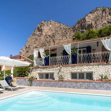 Bed & Breakfast Vfh Flavia Eco - 50 Metri Dal Mare