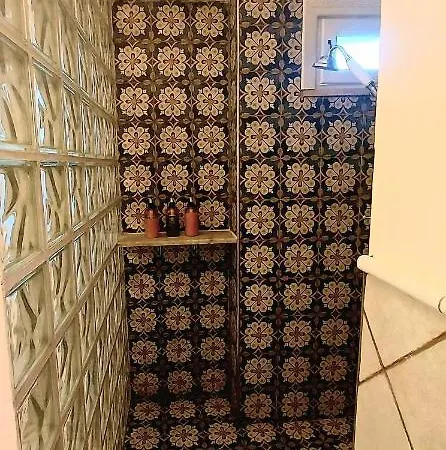 Vfh Flavia Eco - 50 Metri Dal Mare 住宿加早餐酒店